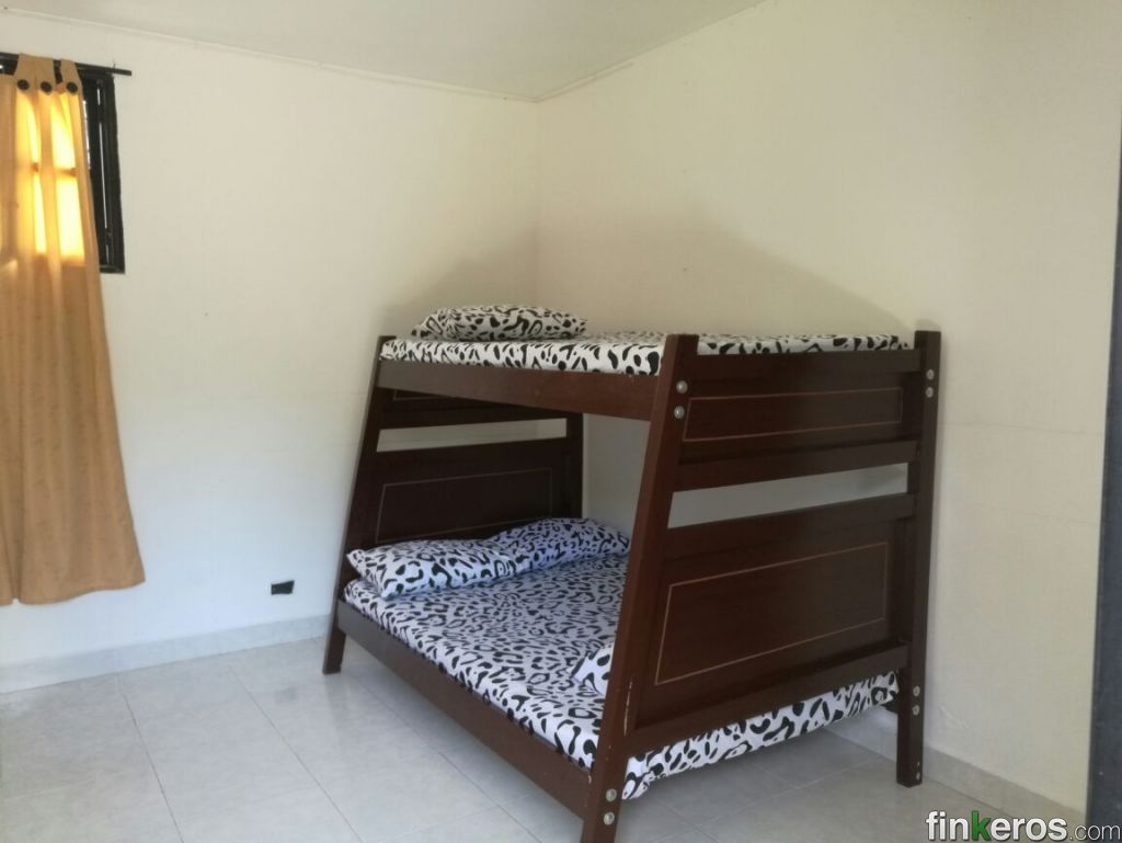 FINCA DE EVENTOS Y DESCANSO PARA GRANDES GRUPOS - Finca en Pereira, Risaralda